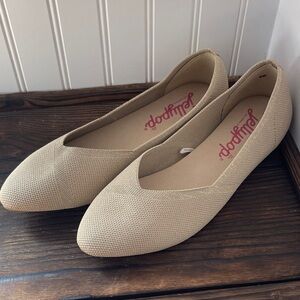 NWT Jellypop Women's Tan Mesh Ballet Flats
